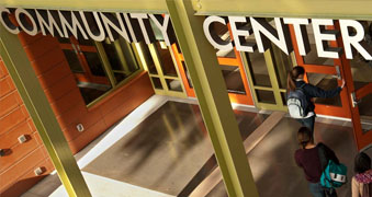 Picture of the front of the student community center sign 
